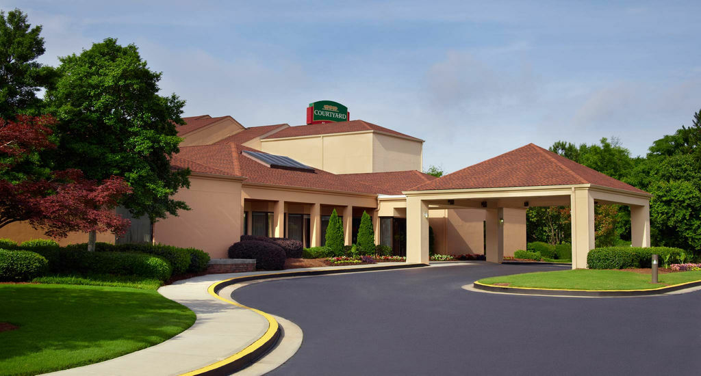 Courtyard By Marriott Atlanta Airport South/Sullivan Road Exterior photo